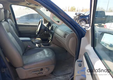 2004 Ford Explorer Eddie Bauer из США, поврежденный, VIN 1FMDU64W24ZA03986